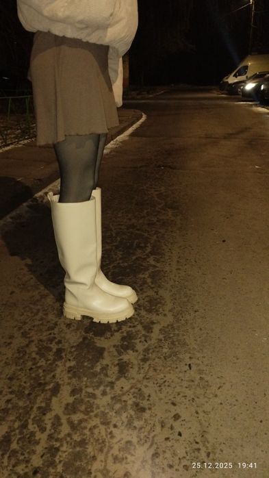 Сапоги труби, бежеві, 24 см