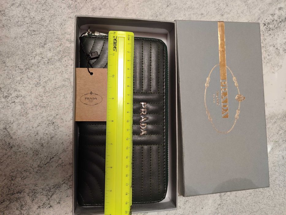 Гаманець великий, зелений колір