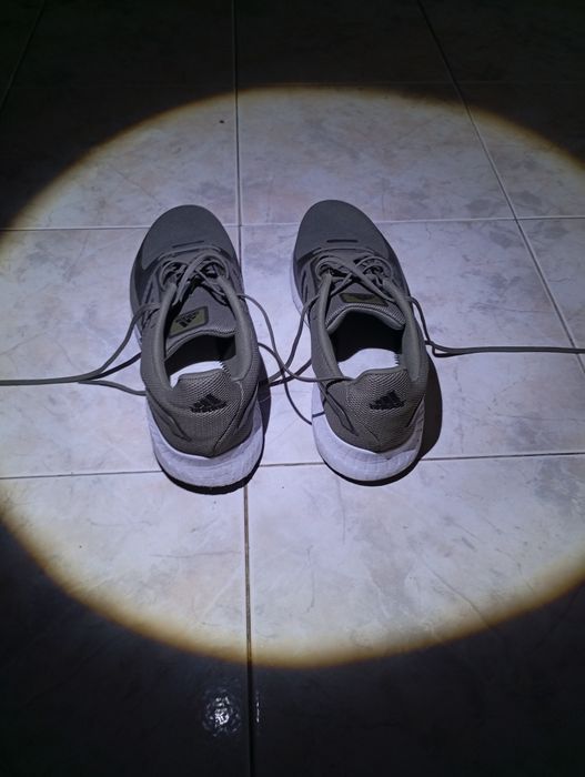 Vendo sapatilhas adidas 45