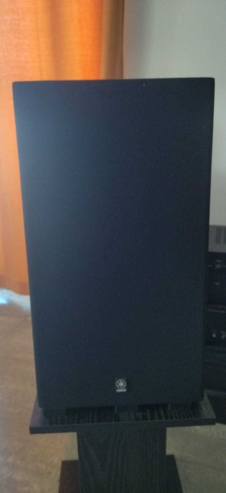 Colunas Yamaha NS-100M (Reservadas)
