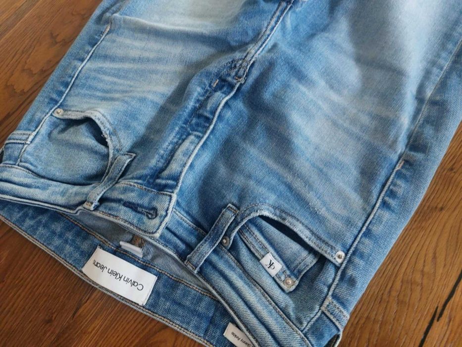 jeansy calvin klein 27 skinny