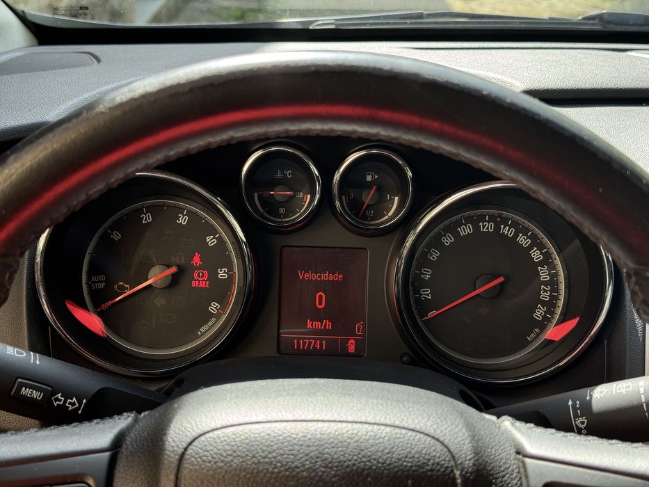 Opel Astra J 1.3 CDTI - 125 mil - Distribuição Trocada - Com Inspeção