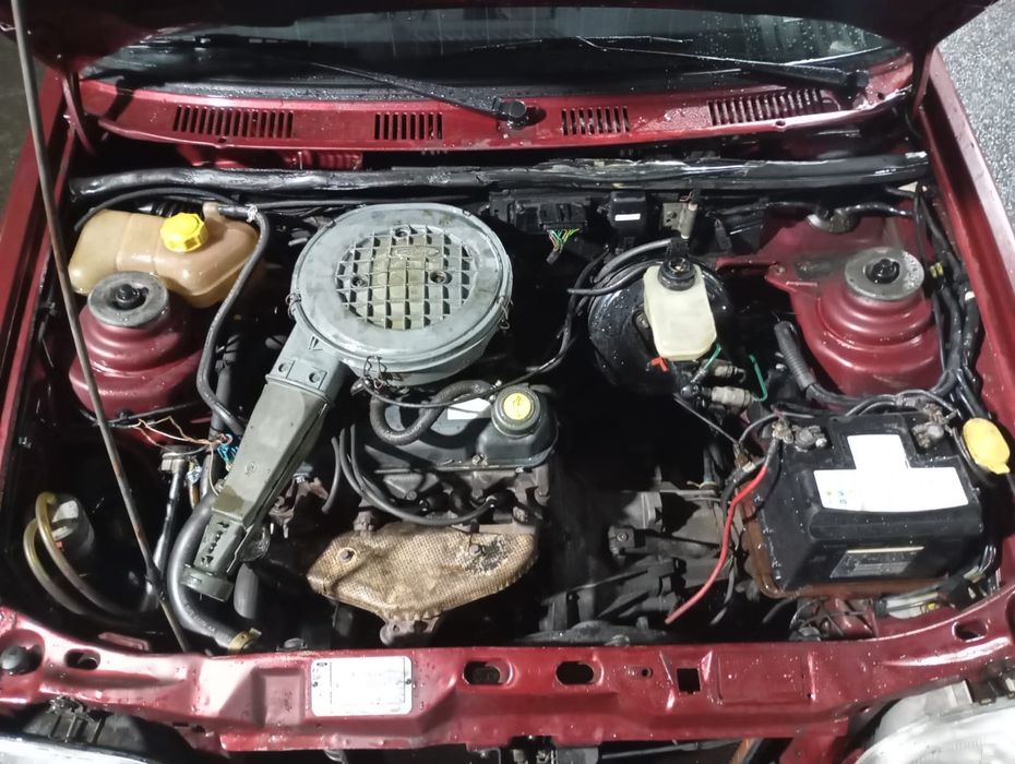 Ford Fiesta 1.1 clx ler com atenção