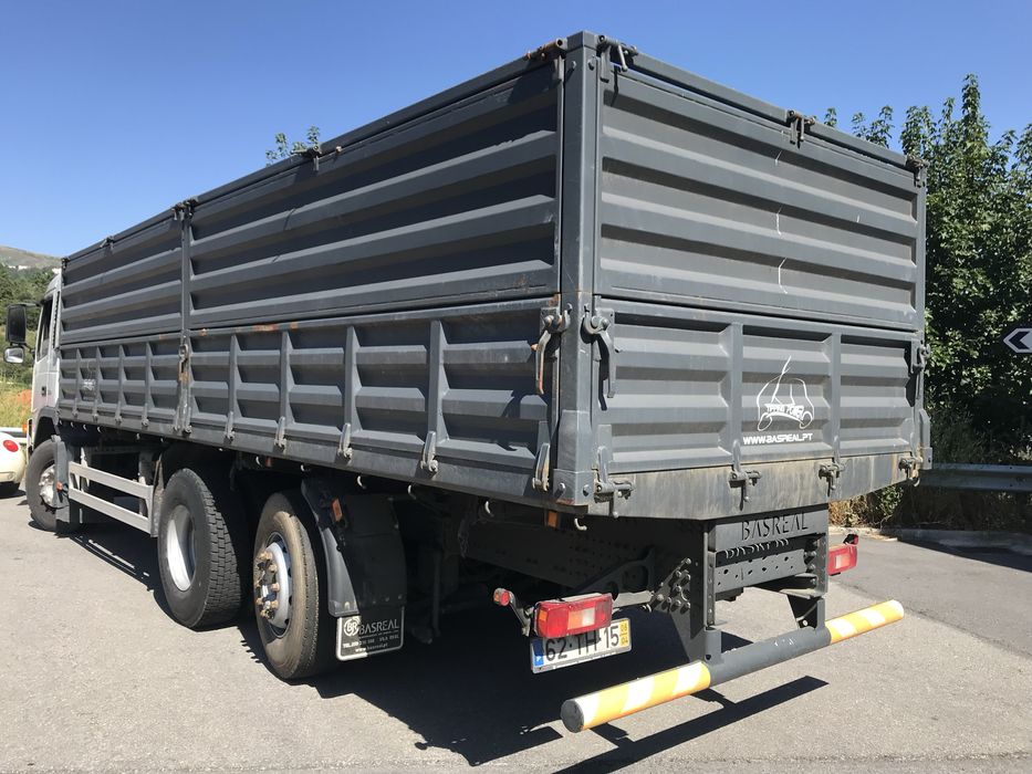 Volvo FM9 300hp Basculante bilateral