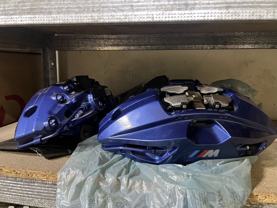 M performance суппорта g05 g30 395/36