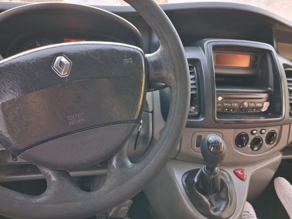 Renaul Trafic 2.0 dci Renaul Trafic 2.0 dci FIBRADA