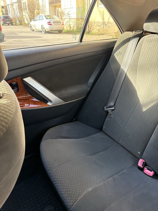 Тойота камрі 2007 року