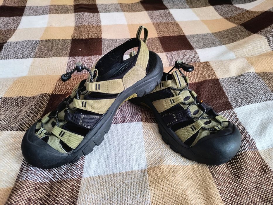 Сандалі Keen Newport H2