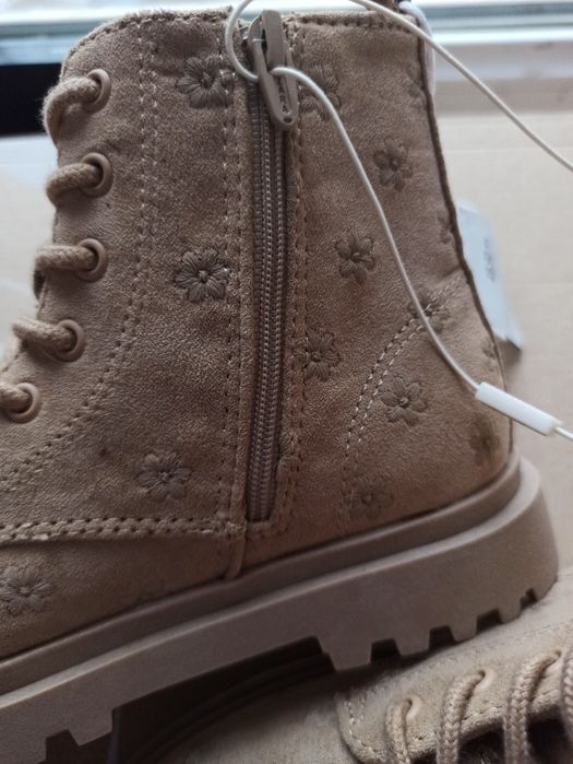 Черевики Zara на весну чоботи 29 (19 см)