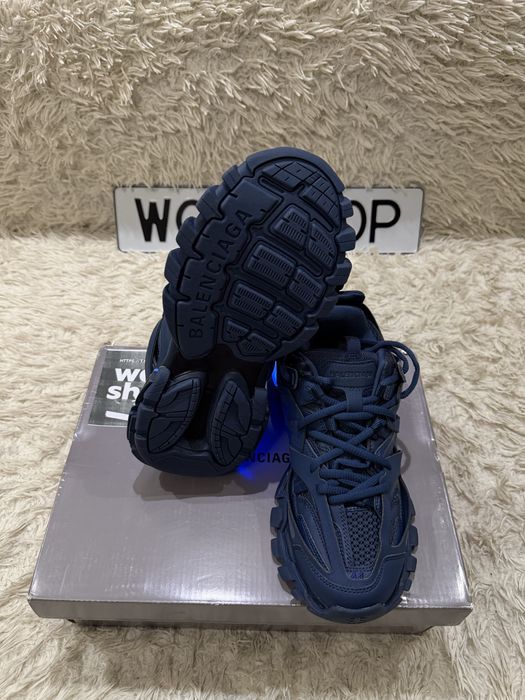 Balenciaga track led 41