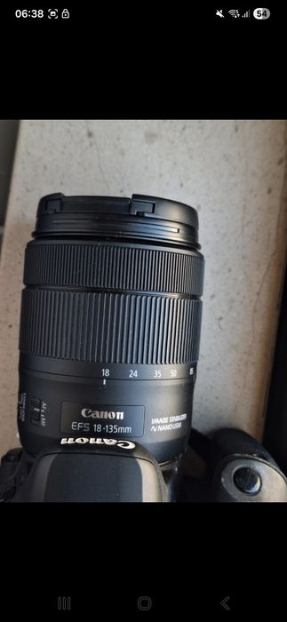 Canon 77d 18mm-135mm