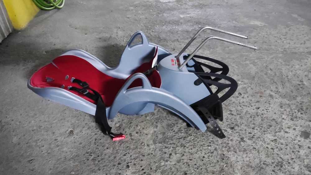 Cadeira bicicleta HAMAX modelo Kiss para Crianças até 22 Kg