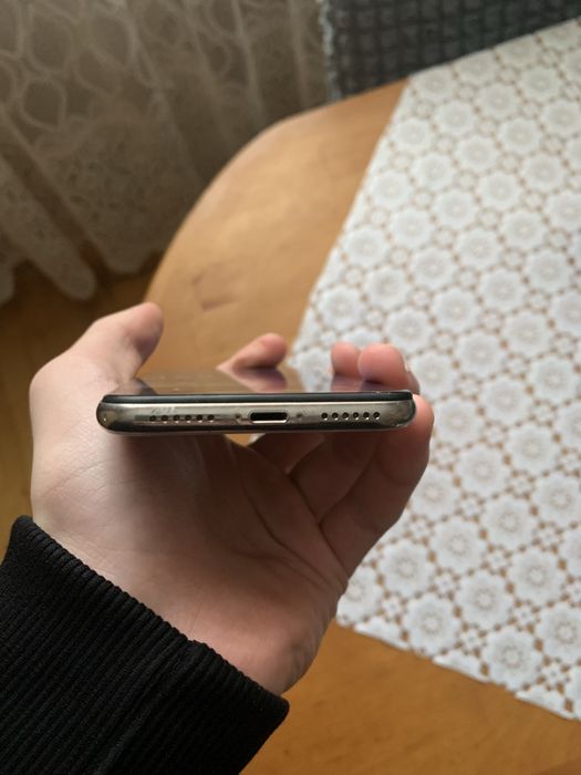 Продам iPhone 10x 64