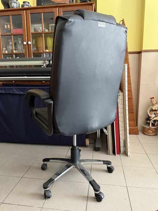 Cadeira de escritório/secretária