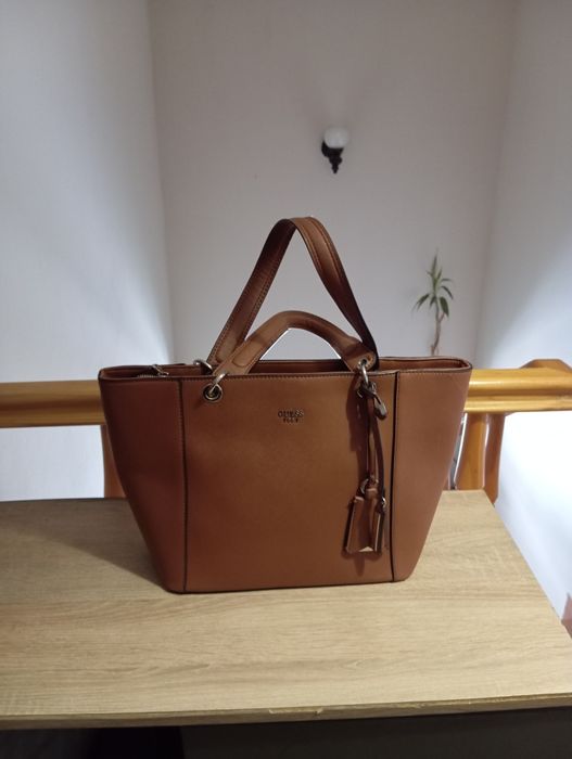 Pojemna Torebka guess