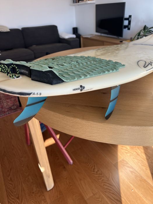Prancha Surf 5’6 Fibra