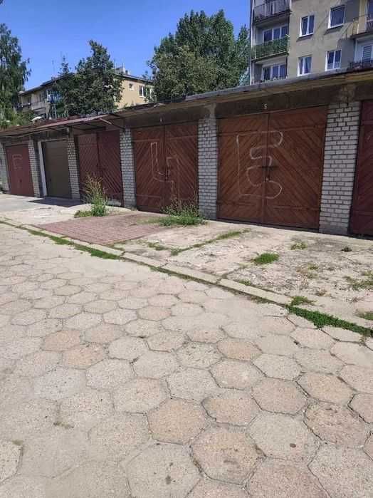 Wynajmę garaż - Odrodzenia Pabianice