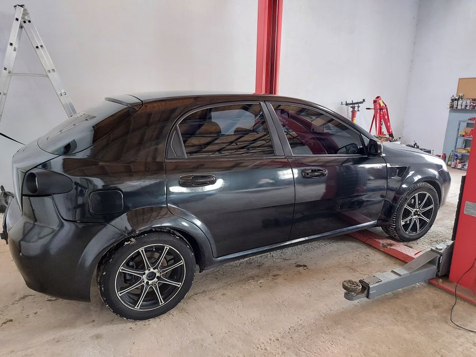 Авто Шевроле Лачети в аренду с правом выкупа