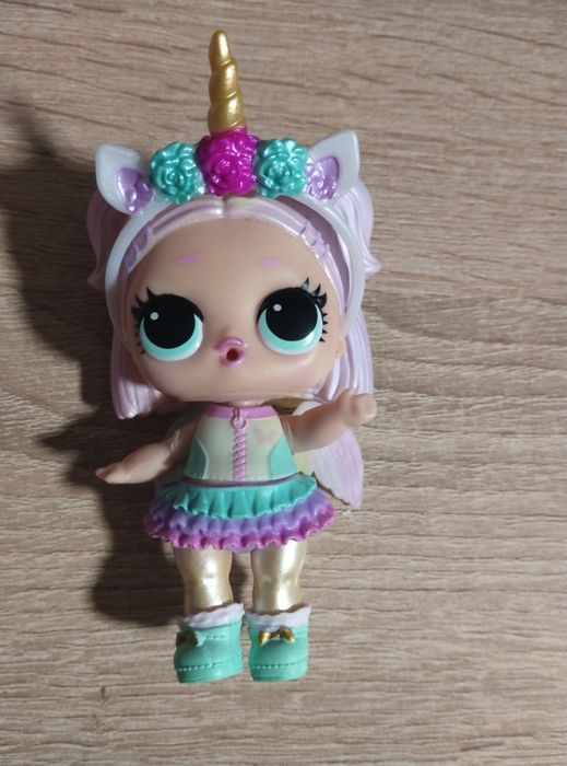 Лялька лол серії Eye Spy