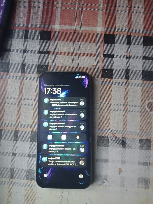 Sprzedam telefon redmi 15c