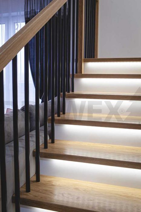 Schody drewniane lite Dąb, trepy, stopnie, DREWEX mazowieckie