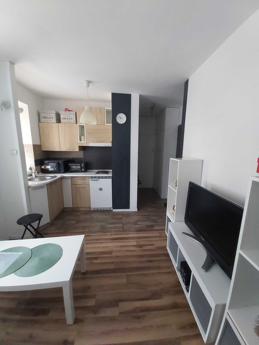 Do wynajęcia kawalerka przy ul Górniczej - Fabryczna