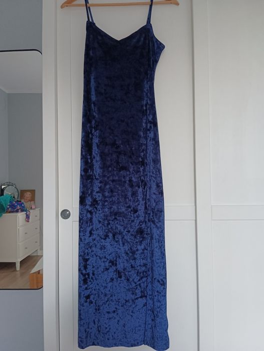 Wieczorowa sukienka Sinsay