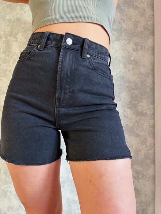 Джинсові шорти, розмір С