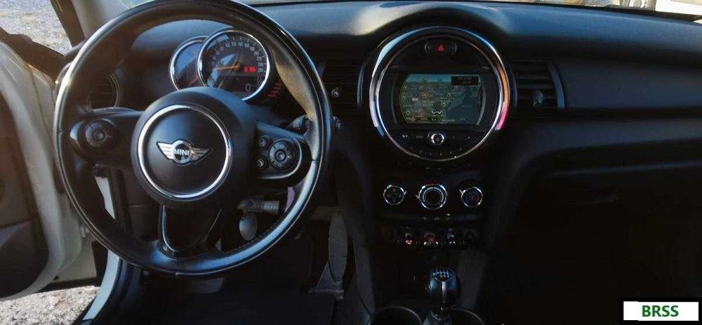 MINI One — fotografia 6