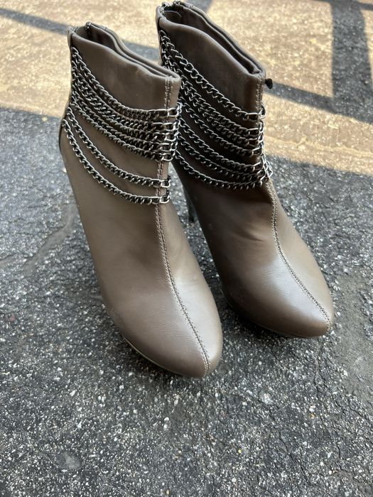 Brązowe botki na szpilce i platformie Kari rozmiar 39