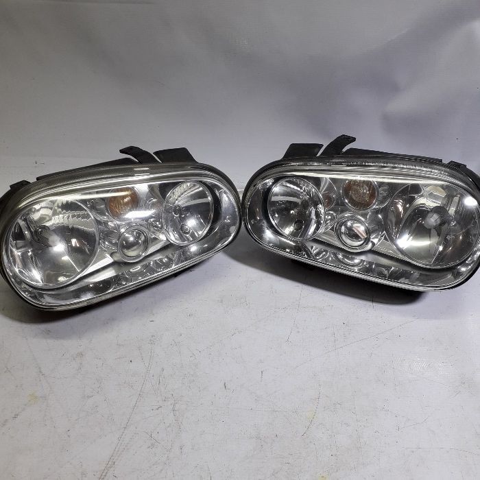 Grelha Farol Farolin espelhos VW golf IV