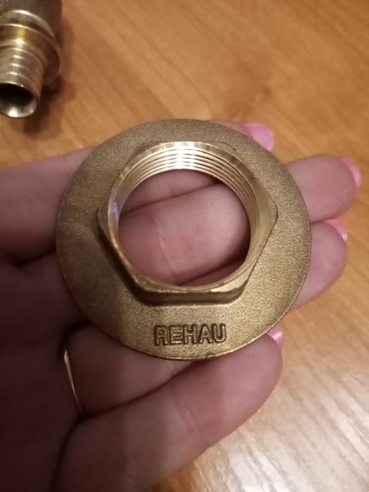 Kolanko ścienne do płyt drewnopochodnych- karton gips