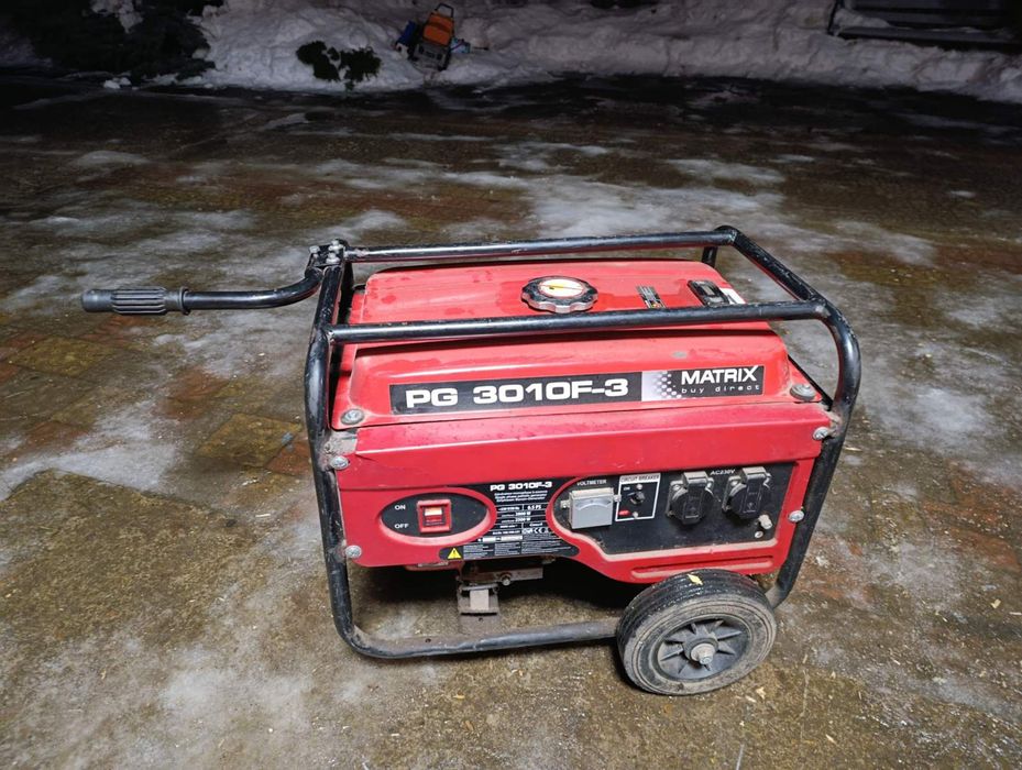 Продам Генератор 2,5 кВт