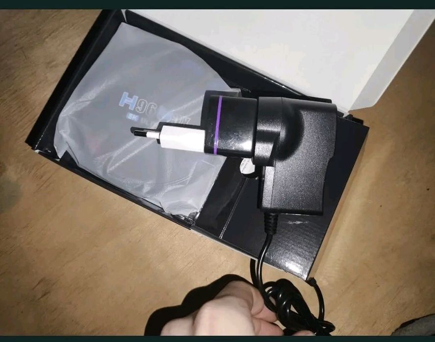 Приставка тв H96 Android13
