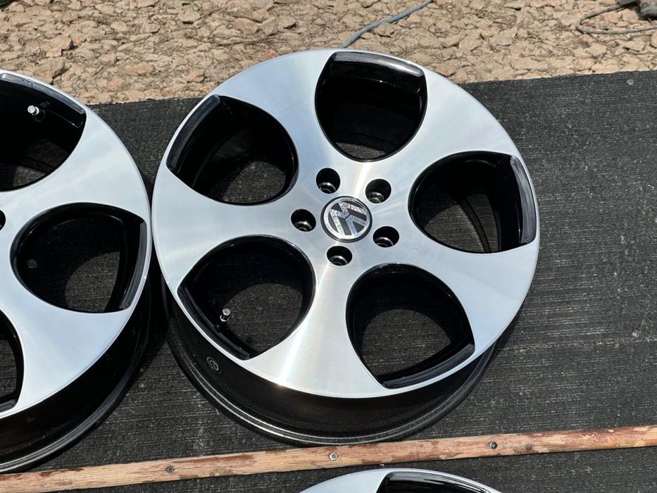 Диски R18 5/112 VW Golf 6/7/8 Passat B6 B7 B8 Touran Caddy Skoda Seat