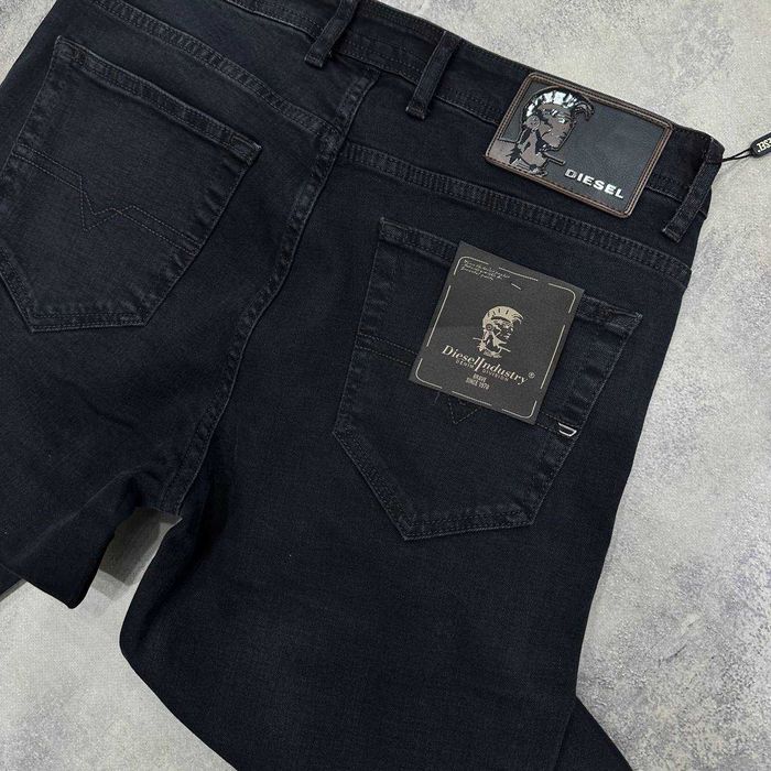 Чоловічі чорні джинси Diesel