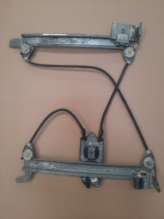 Elevador Megane II CC - 116937-B CK