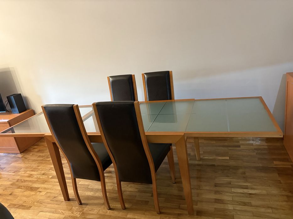 Mesa de Jantar extensivel