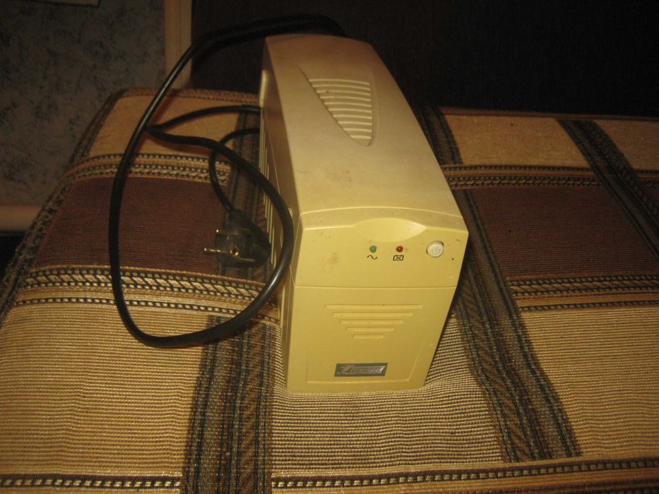 ИБП,бесперебойник.Под ремонт