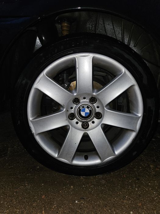 BMW 320 — fotografia 5