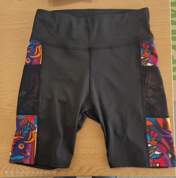 Calções de licra com estampado. NOVOS