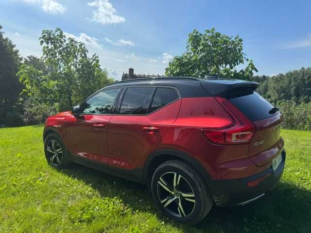 VOLVO XC 40 R-design D3 AWD geartronic