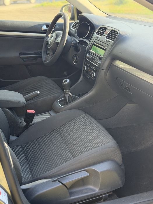 Volkswagen Golf 6  2012 рік