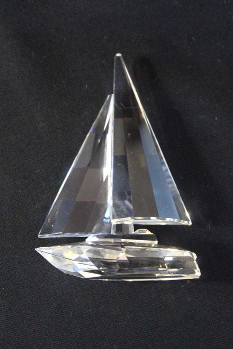 Veleiro de cristal Swarovski.