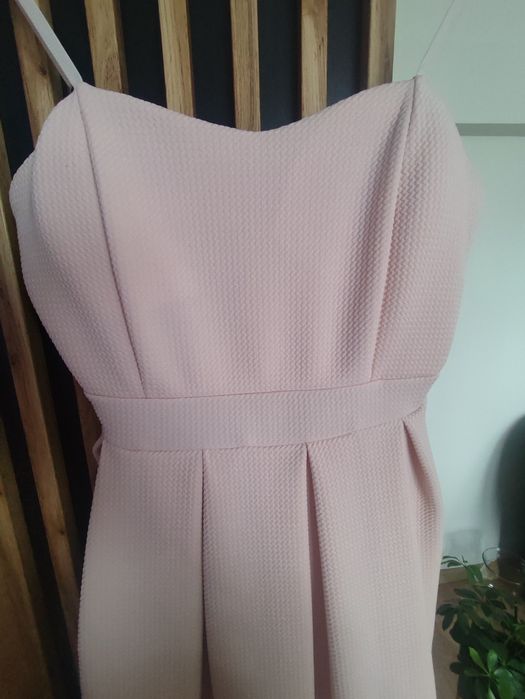 Sukienka damska na ramiączkach