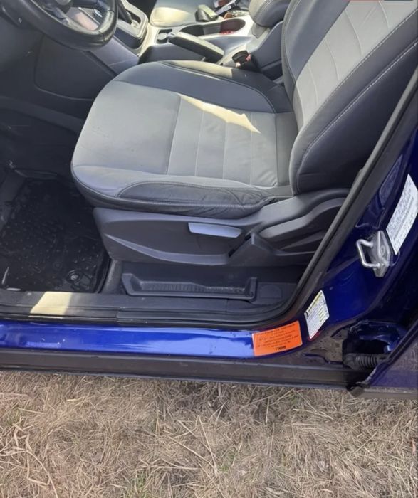 Продам Ford escape 2012