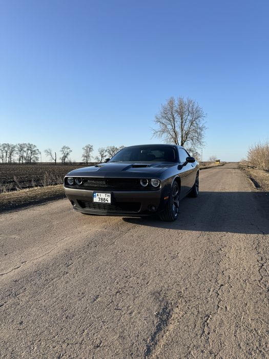 Dodge challenger