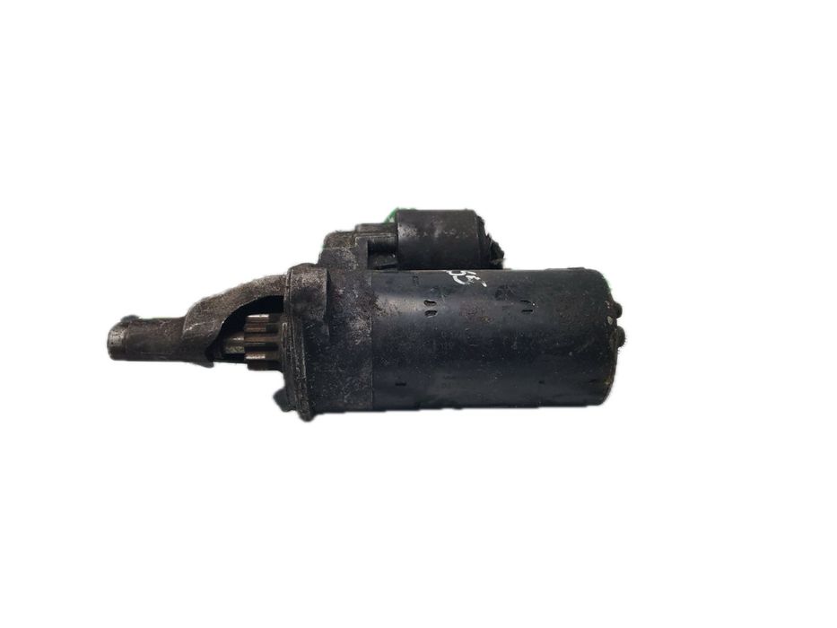 Motor de arranque AUDI A4 (8E2, B6)