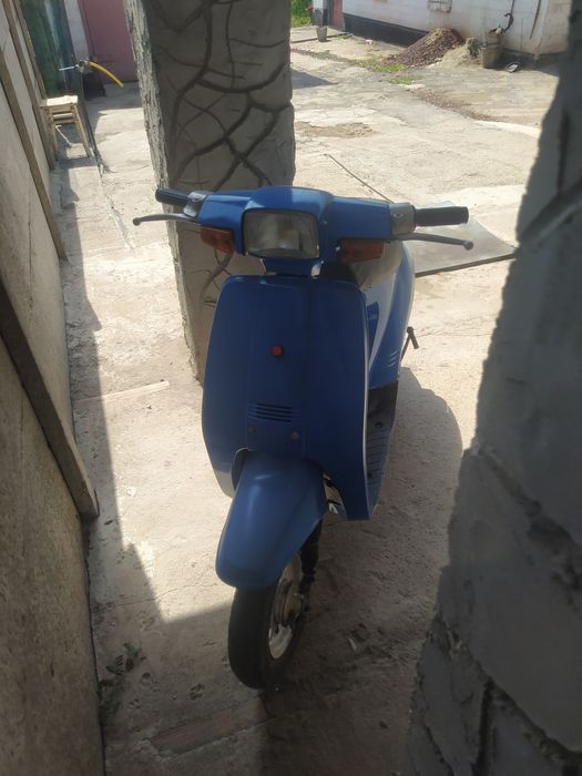 Продам скутер suzuki