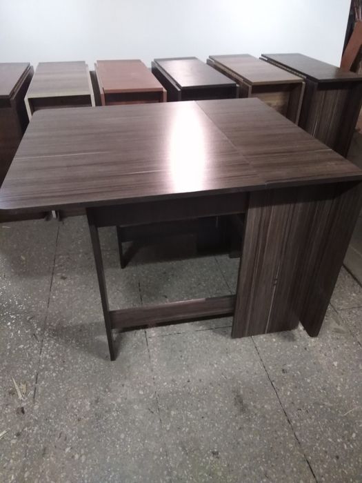 Стіл-книжка/ розкладний стіл